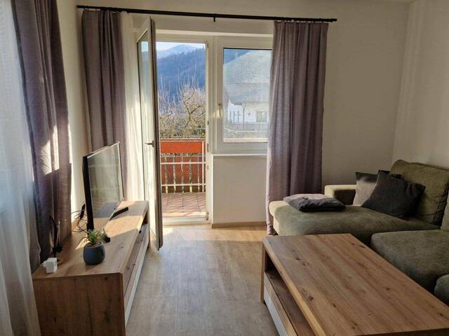 Immobilie in Lilienfeld - Sehr gepflegte, freundliche 2-Zimmer -Wohnung mit schönem Balkon - Bild 1