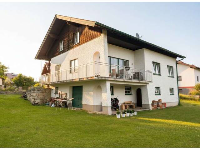 Immobilie in Litschau - Großes Wohnhaus in sonniger Siedlungslage in Litschau - Bild 1