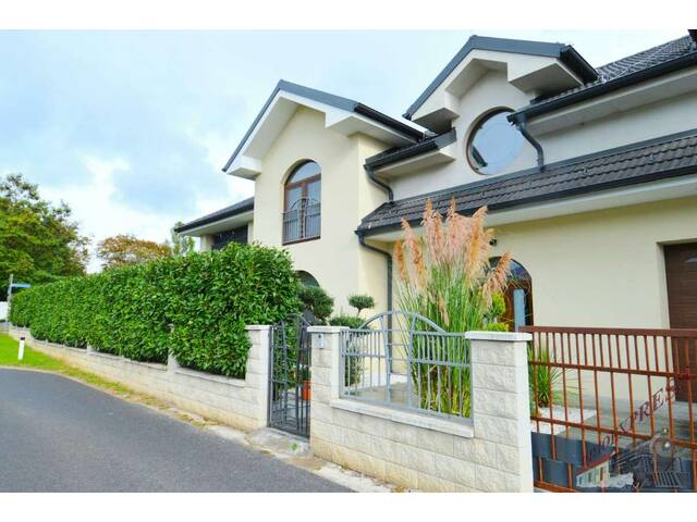 Immobilie in St. Egyden am Steinfeld - Hochwertiges Ein-/ Zweifamilienhaus mit separater Wohnung - Doppelgarage mit Fußbodenheizung - Bild 2