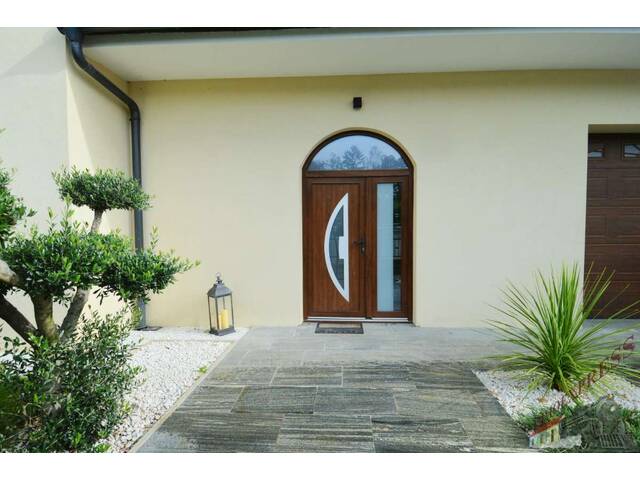 Immobilie in St. Egyden am Steinfeld - Hochwertiges Ein-/ Zweifamilienhaus mit separater Wohnung - Doppelgarage mit Fußbodenheizung - Bild 3