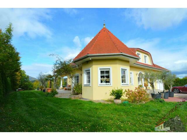 Immobilie in St. Egyden am Steinfeld - Repräsentatives Einfamilienhaus im italienischen Stil auf ca. 2.711 m² - Bild 4