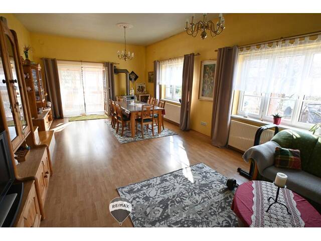 Immobilie in Stockerau - + Ein- oder Zweifamilienhaus + - Bild 1