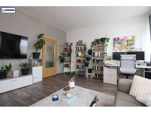 Immobilie in Sierndorf an der March - Große Familie gesucht! Nur knapp 1.000.-/m² Wohnfläche - Bild 2