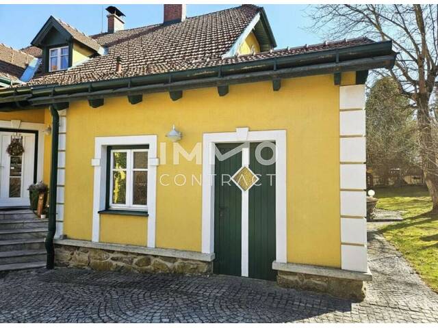 Immobilie in Zwettl-Niederösterreich - Repräsentative Villa in Zwettl mit 2137 m² Grundstück - Wohnen und Arbeiten stilvoll vereint - Bild 4