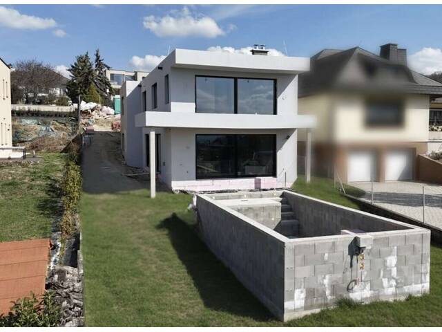 Immobilie in Müllendorf - Exklusives Neubau-Luxus-Einfamilienhaus mit Pool in Müllendorf - Bild 1