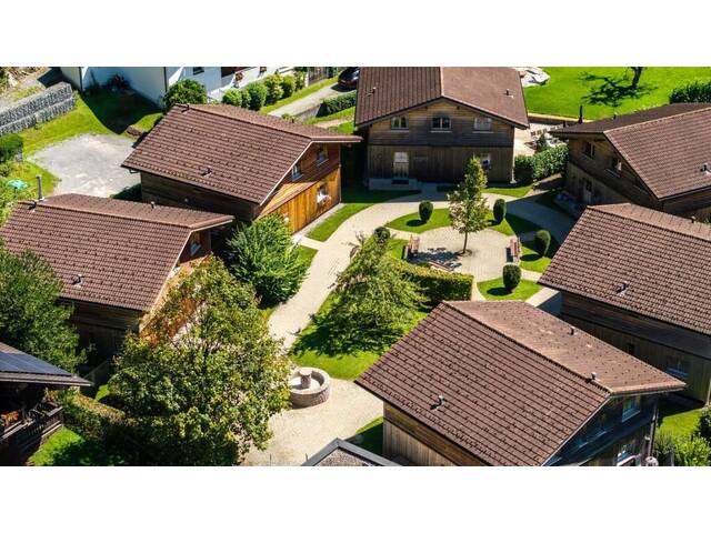 Immobilie in Bartholomäberg - Begehrenswertes Chalet mit Freizeitwohnsitz in Bartholomäberg: 6 Zimmer, Garten und Terrasse- ideal für den anspruchsvollen Kunden! - Bild 4