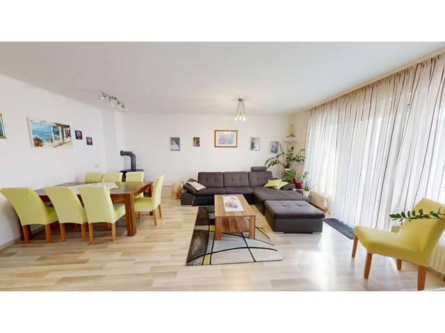 Immobilie in Oberwart - Familienwohnung mit Terrasse und kleinem Garten in Oberwart - Bild 0