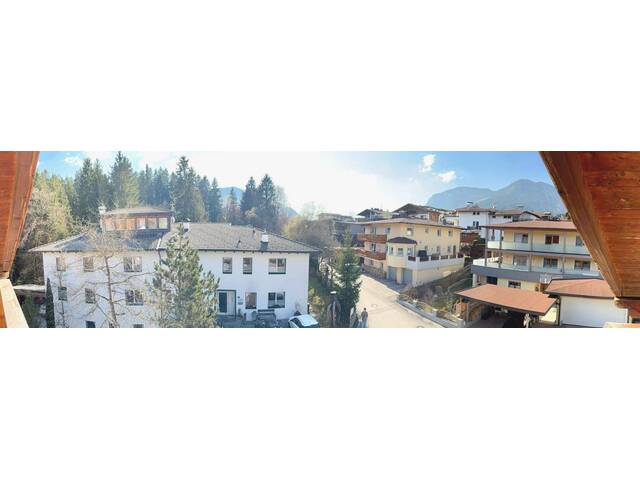 Immobilie in Söll - Wunderschönes Eckreihenhaus in sonniger Lage in Söll perfekt für eine große Familie mit 5 Schlafzimmern! - Bild 1