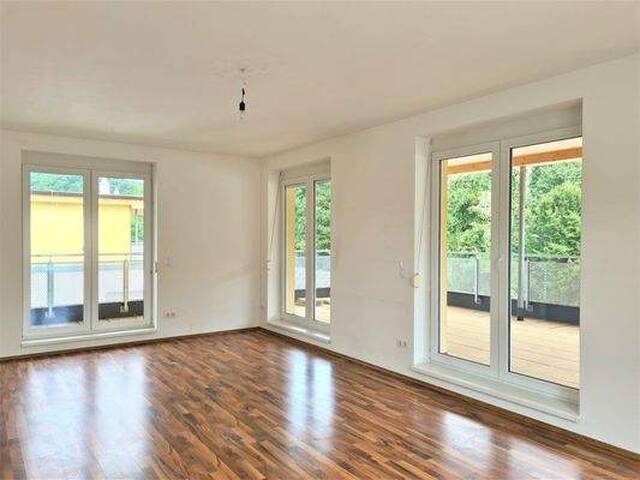 Immobilie in Kirchberg an der Pielach - Exklusive Maisonettewohnung mit Garten, Dachterrasse und Carport - Bild 1