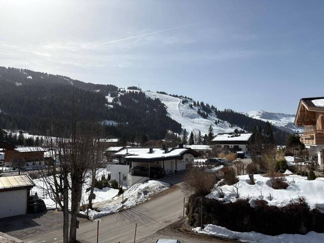 Immobilie in Hinterthal - Helle 2 - Zimmer - Wohnung mit großem, überdachtem Balkon, direkt an der Skipiste - Bild 2