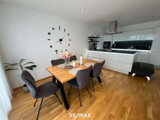 Immobilie in Theresienfeld - Traumhaftes Wohngefühl - top ausgestattetes Haus mit gemütlicher Terrasse, Garten und 2 Autoabstellplätzen! - Bild 4