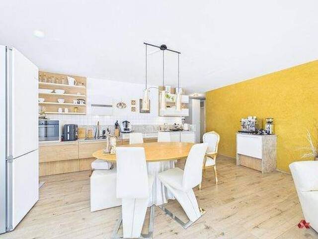 Immobilie in Niederndorf - Familienfreundliche Terrassenwohnung mit 2 Tiefgaragenstellplätzen in Niederndorf zu verkaufen - Bild 4