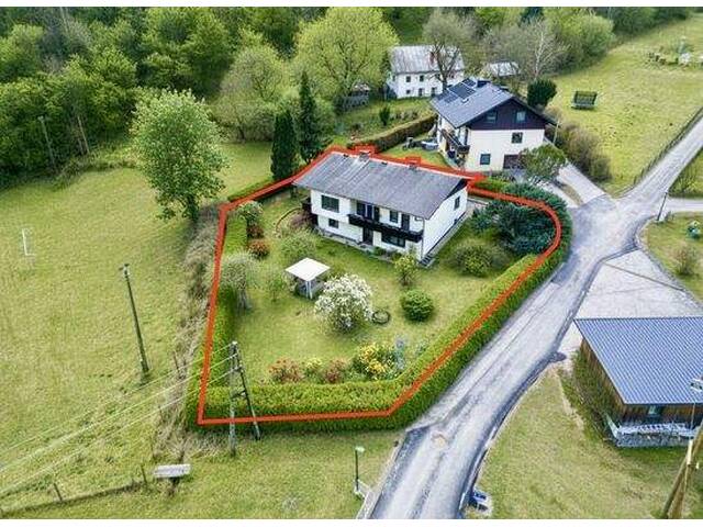 Immobilie in Hüttenberg - Großzügiges Wohnhaus mit zwei vollwertigen Wohnebenen in ruhiger Naturlage - ideal für Familie oder Mehrgenerationenwohnen - Bild 0