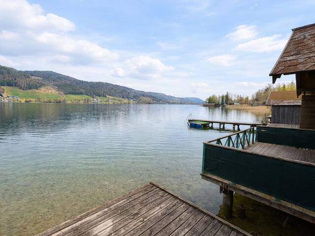 Immobilie in Zell am Moos - Seensucht am Irrsee - Gartenwohnung mit Badehütte - Bild 1