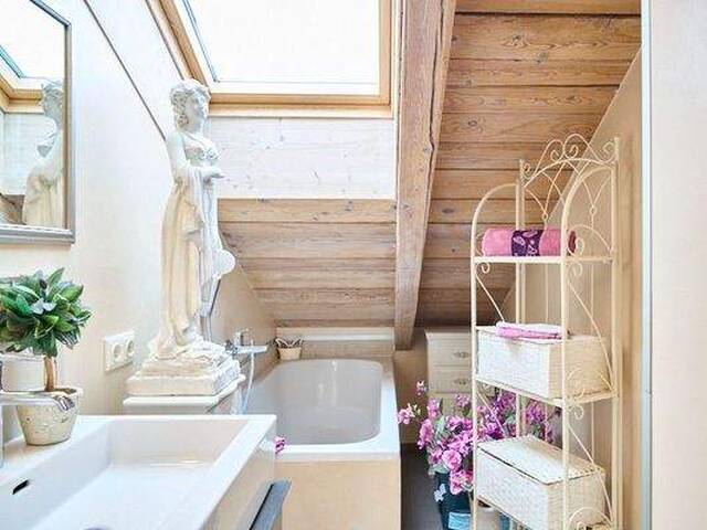 Immobilie in Telfes im Stubai - Dachgeschoßwohnung mit Flair - Bild 4