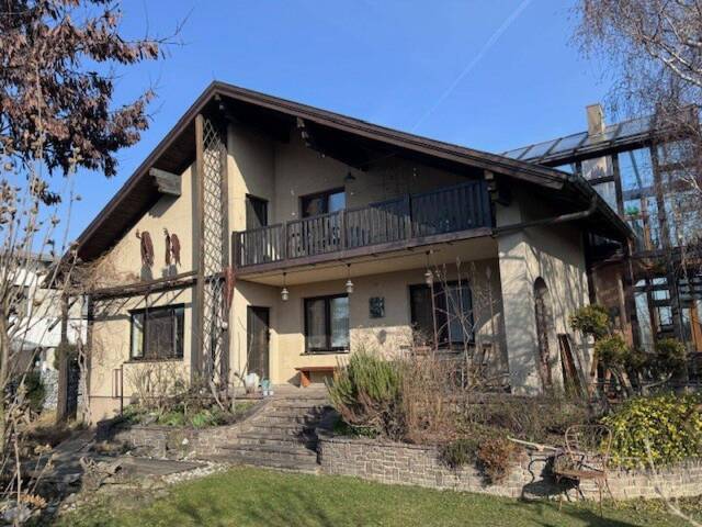 Immobilie in Rust im Tullnerfeld - Einzigartiges Einfamilienhaus - Weinkeller - Wintergarten Nähe Bahnhof Tullnerfeld - Bild 2