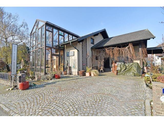 Immobilie in Rust im Tullnerfeld - Einzigartiges Einfamilienhaus - Weinkeller - Wintergarten Nähe Bahnhof Tullnerfeld - Bild 4