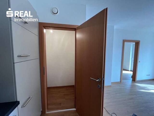 Immobilie in Pöchlarn - Renovierte 2-Zimmer-Wohnung mit Terrasse und Garten - Bild 4