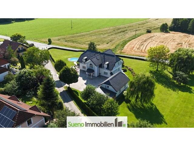 Immobilie in Nußbach - Villa auf fast 8000m2 mit eigenem Fitness-Studio, 3 Garagen, Carport, etc. - Bild 3