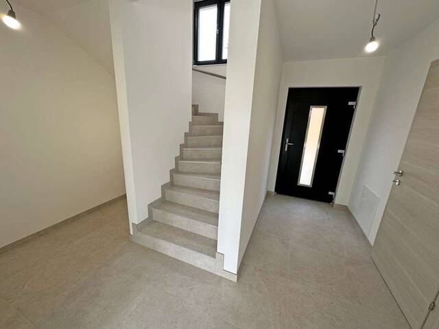 Immobilie in Königsbrunn im Weinviertel - Hagenbrunn/ Königsbrunn, exklusives Einfamilienhaus, Massivbauweise, bezugsfertig, Topausstattung - Bild 4