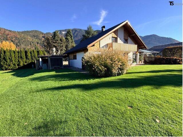 Immobilie in Nüziders - Nüziders: Einfamilienhaus mit Garten - Premium-Immobilie – Wohnjuwel mit Wintergarten, Wellnessbereich & Traumgarten - Bild 1