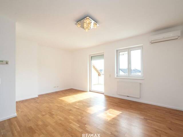 Immobilie in Neuzeug - Hochwertige 4-Zimmer-Wohnung mit traumhafter Dachterrasse, Garage & Parkplatz in sonniger Ruhelage! - Bild 1