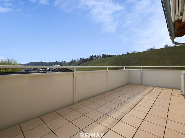 Immobilie in Neuzeug - Hochwertige 4-Zimmer-Wohnung mit traumhafter Dachterrasse, Garage & Parkplatz in sonniger Ruhelage! - Bild 2