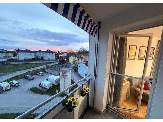 Immobilie in Schwertberg - Sonnige 3-Zimmer-Wohnung mit Südbalkon, Lift & Weitblick - perfekt für Familien - Bild 4