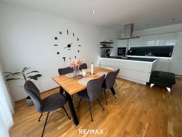 Immobilie in Theresienfeld - Traumhaftes Wohngefühl - top ausgestattetes Haus mit gemütlicher Terrasse, Garten und 2 Autoabstellplätzen! - Bild 4