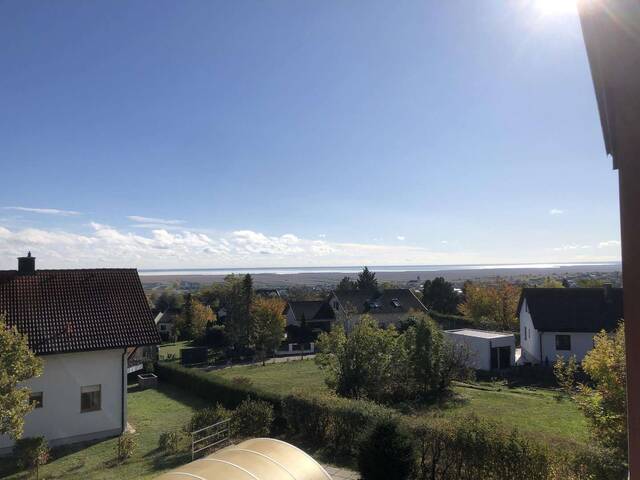 Immobilie in Breitenbrunn am Neusiedler See - Ruhelage mit Blick auf den Neusiedler See - Bild 0