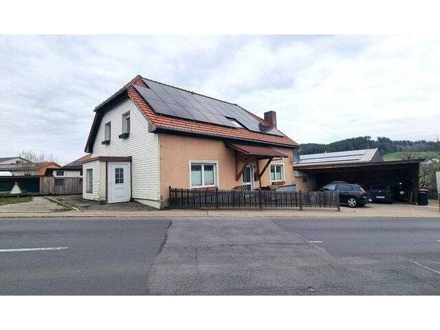 Immobilie in Reichenau - Großzügiges Raumangebot mit vielseitiger Nutzung - Bild 0