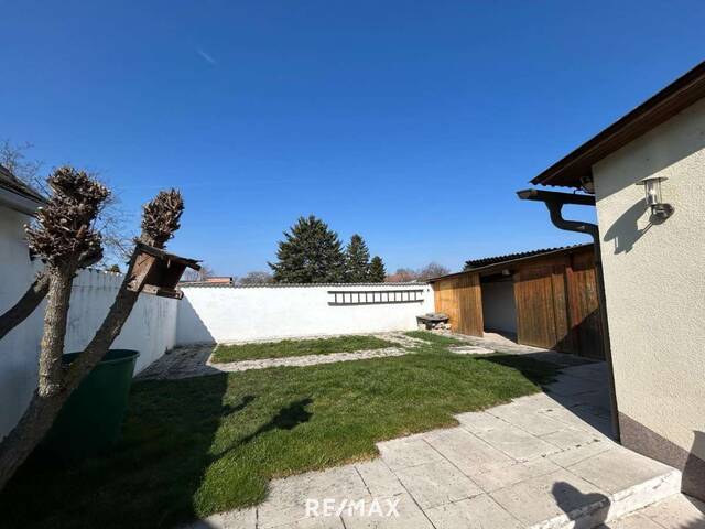 Immobilie in Palterndorf - Gemütliches Einfamilienhaus mit Carport & Innenhof auf ca. 302 m² Grundstück - Bild 4