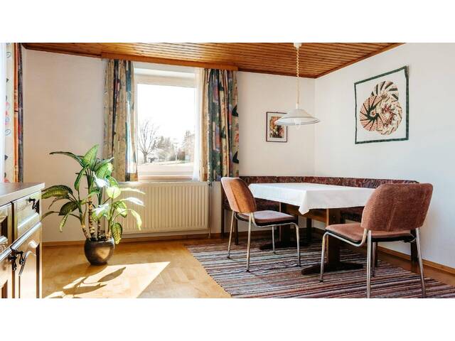 Immobilie in Rohr im Kremstal - Einfamilienhaus mit Garten, Garage und Geschichte - Bild 4