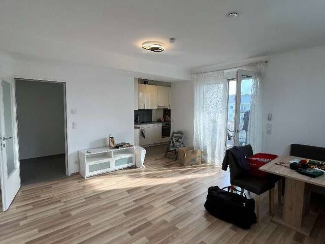 Immobilie in Unterwaltersdorf - Perfekt geschnittene 4-Zimmer-Wohnung mit Balkon und 2 Carports in 2442 Unterwaltersdorf - Bild 1