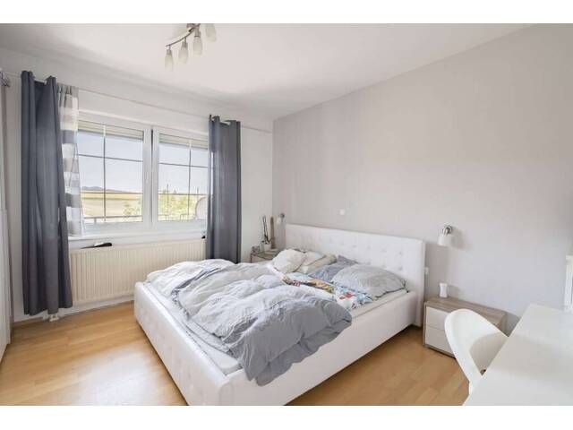 Immobilie in Hornstein - ** Beste Aussichten - Helle 4 Zimmerwohnung mit großer Loggia und Parkplatz ** - Bild 3