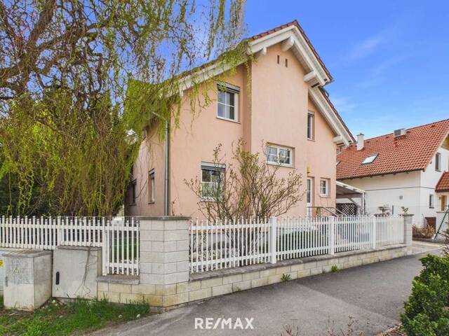 Immobilie in Trumau - Ihr neues Wohlfühlparadies in Trumau: Stilvolles Einfamilienhaus mit überdachtem Pool! - Bild 0