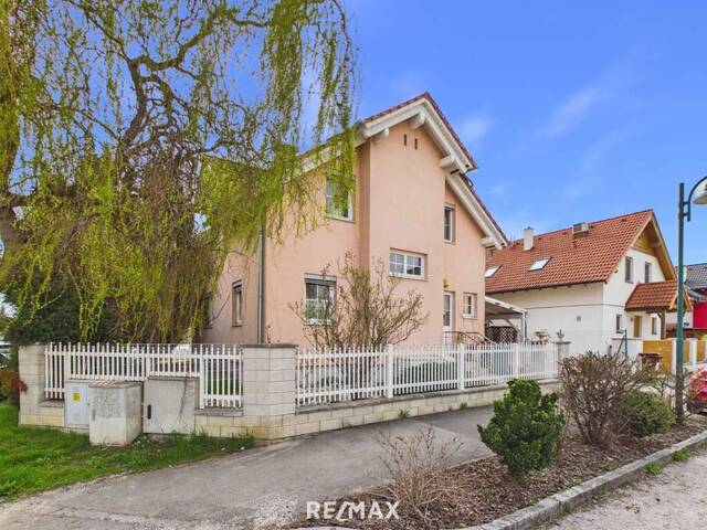 Immobilie in Trumau - Ihr neues Wohlfühlparadies in Trumau: Stilvolles Einfamilienhaus mit überdachtem Pool! - Bild 1