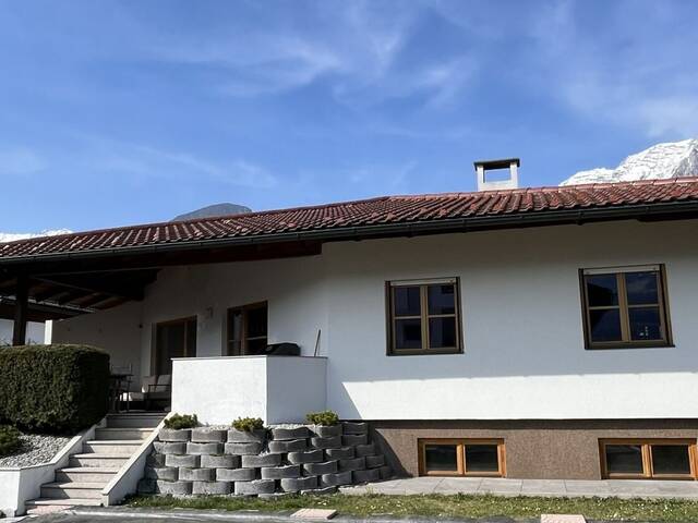 Immobilie in Mils - Wohnen im Schlossfeld - Einfamilienhaus in Traumlage von Mils - Bild 0