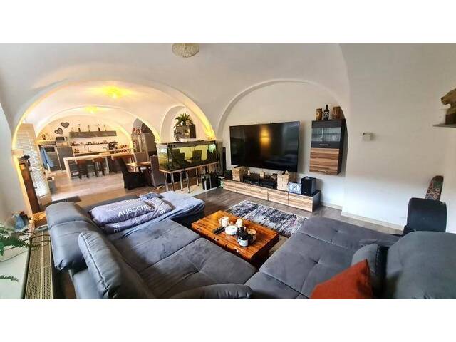 Immobilie in Reichraming - Eigentümer Wohnung mit drei Airbnb Wohneinheiten! - Bild 1