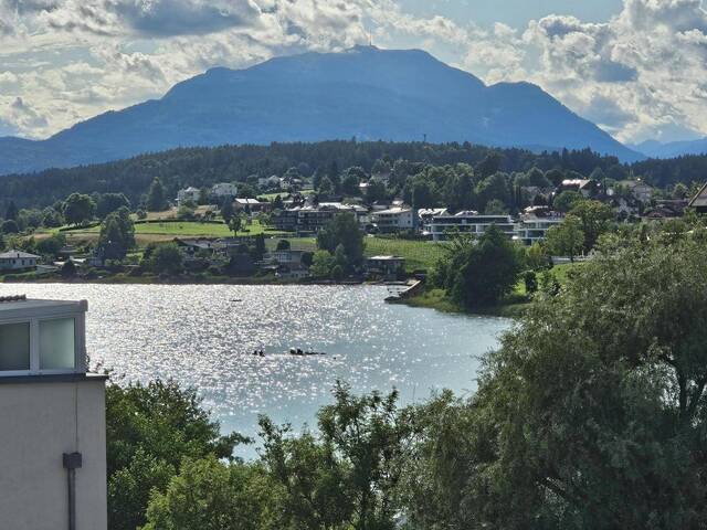 Immobilie in Drobollach am Faaker See - DIE WOHNUNG – INVESTMENT MIT HERZ AM FAAKER SEE - wunderschöner Platz für Inspiration und Lebensfreude - Bild 1