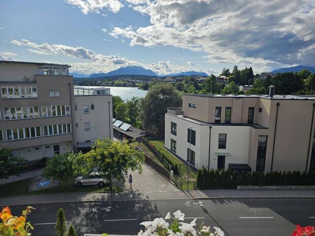 Immobilie in Drobollach am Faaker See - DIE WOHNUNG – INVESTMENT MIT HERZ AM FAAKER SEE - wunderschöner Platz für Inspiration und Lebensfreude - Bild 2