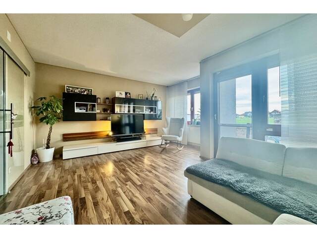 Immobilie in Gänserndorf - FAMILIEN-TRAUM ! GROSSES ECKREIHENHAUS IN SEHR GUTER LAGE - Bild 3