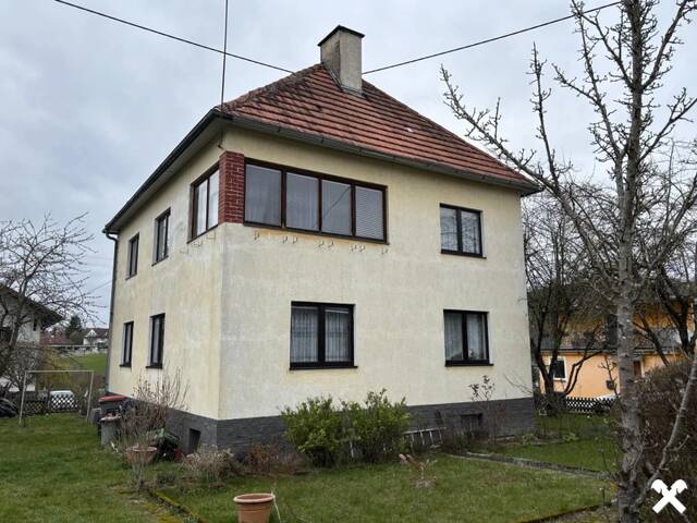 Immobilie in Grein - Großzügiges Wohnhaus mit Garten – ideal für Familien oder Vermietung - Bild 1