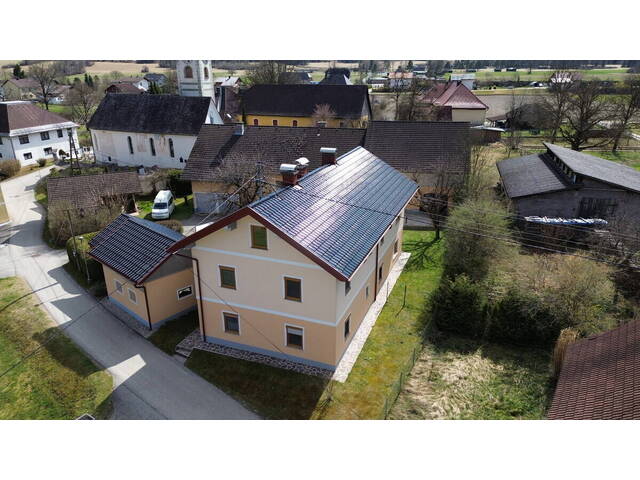 Immobilie in Ferlach - Landwirtschaft Kärnten kaufen - 11 ha GUTSHOF in Ferlach, Bauernhaus, Stallungen mit Wald + Wiesen - Bild 3