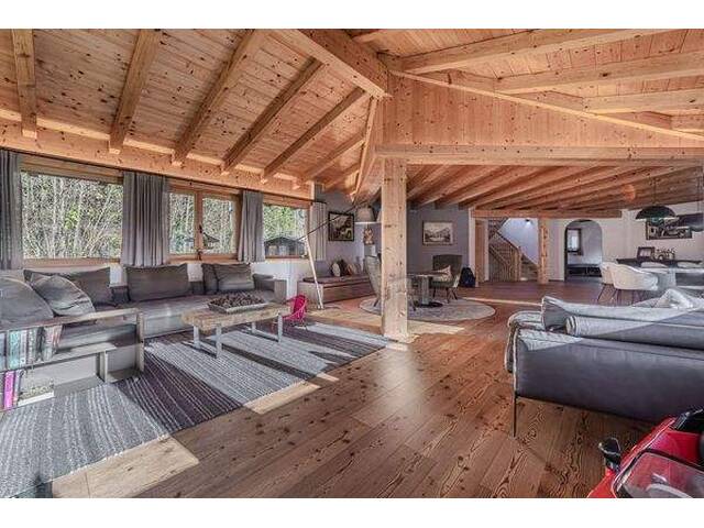 Immobilie in Kirchdorf in Tirol - Charmantes Landhaus in idyllischer Ruhelage am Golfplatz - Bild 1