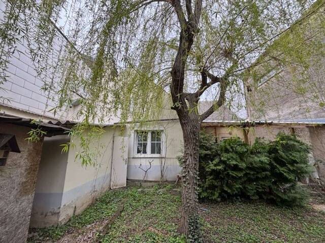 Immobilie in Podersdorf am See - Verborgene Oase im Herzen von Podersdorf - charmantes Haus mit Privatsphäre, Gartenidylle und großem Zukunftspotenzial - Bild 1