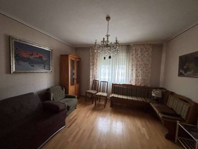 Immobilie in Podersdorf am See - Verborgene Oase im Herzen von Podersdorf - charmantes Haus mit Privatsphäre, Gartenidylle und großem Zukunftspotenzial - Bild 3