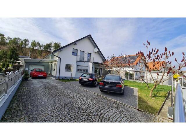 Immobilie in Neuzeug - Ruhiges Einfamilienhaus in bester Infrastruktur! - Bild 0