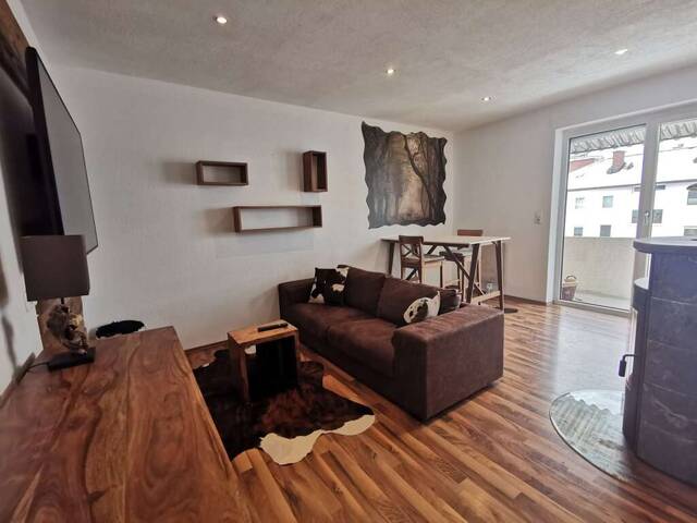 Immobilie in Kapfenberg - Bezugsfertige, voll möblierte Wohnung mit Balkon und Parkplatz - Bild 2