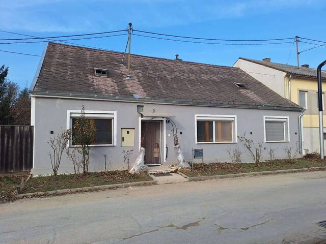 Immobilie in Klein-Harras - Saniertes Haus mit Top Energieeffizienz & 1000m² Grundstück - provisionsfrei direkt vom Eigentümer - Bild 0